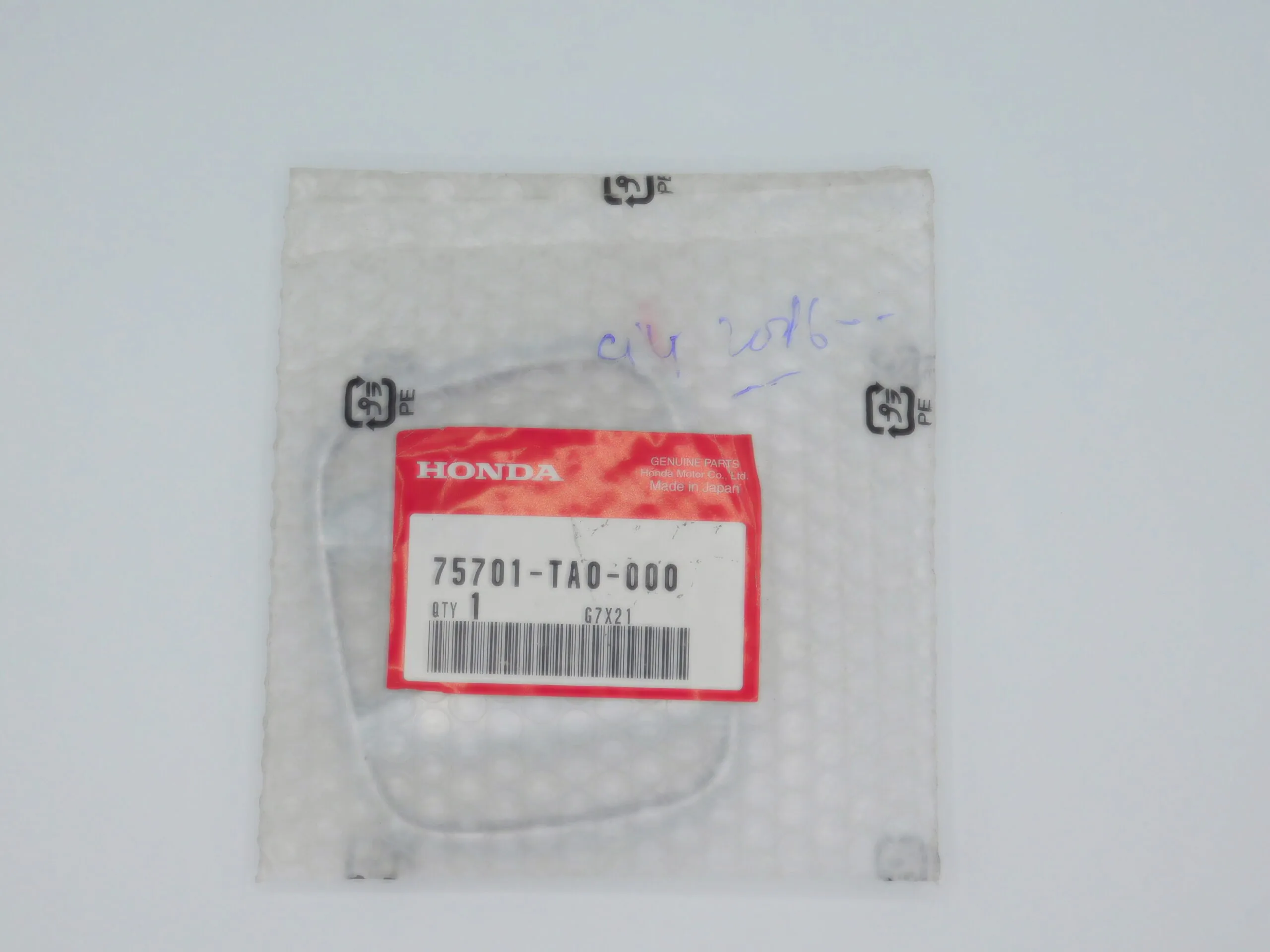 HONDA CITY 2016 H EMBLEM 75701-TA0-000 JAPAN