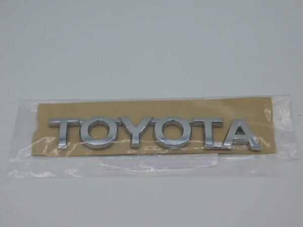 TOYOTA EMBLEM