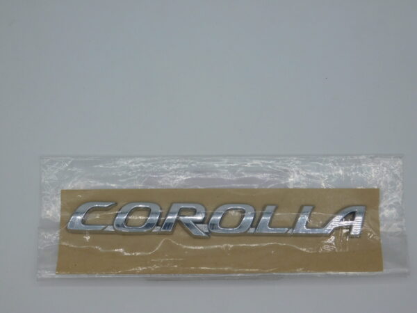 TOYOTA COROLLA EMBLEM SMALL